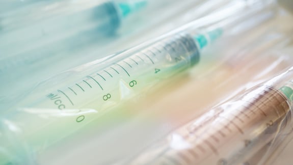 PLASTIC-SYRINGE-PACKAGING